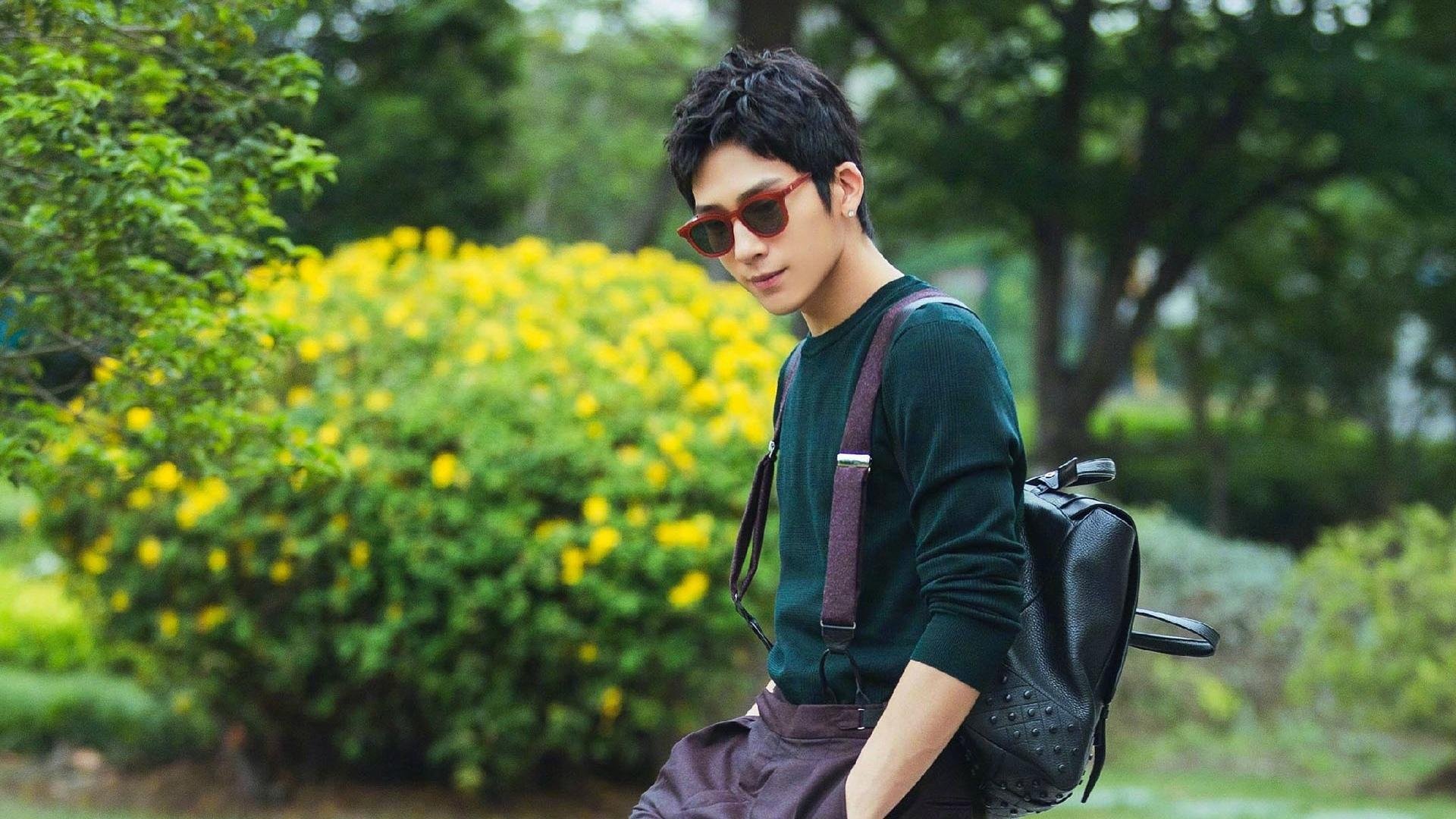 开云网站-意甲场场精彩：风格多样，翻腾不断，意甲的比赛