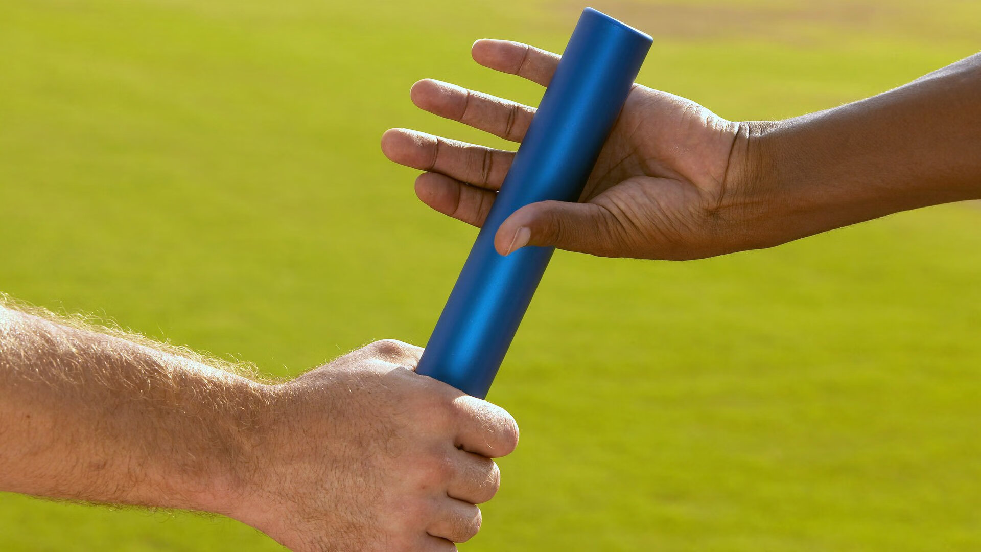 赛事服务智能客服系统构建与用户反馈分析，赛事服务队是干什么的